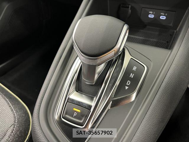 Renault CAPTUR 2026-03 8745527-7