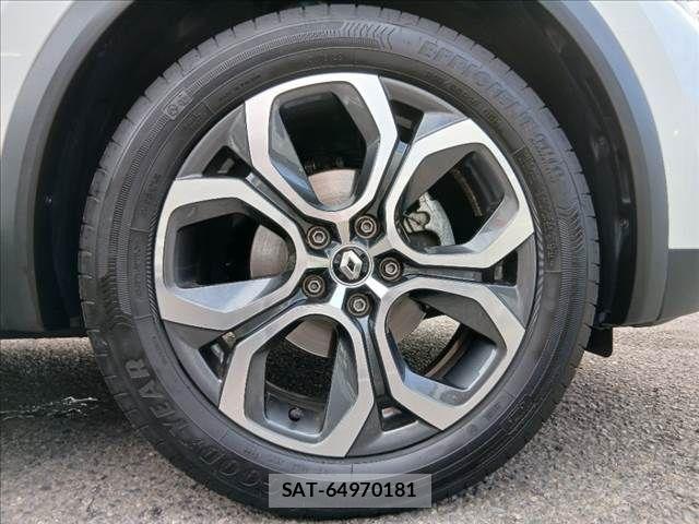 Renault CAPTUR 2023-09 8745528-24