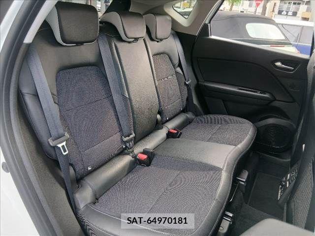 Renault CAPTUR 2023-09 8745528-7