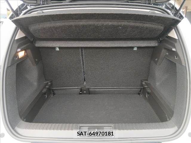 Renault CAPTUR 2023-09 8745528-8