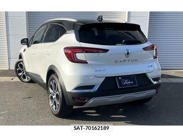 Renault CAPTUR 2022-11 8781843-16