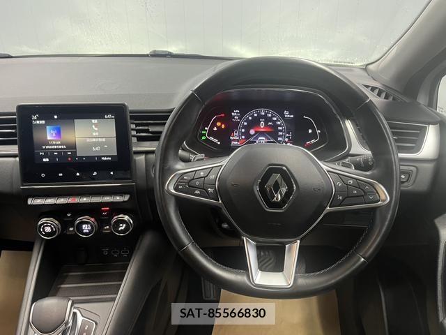 Renault CAPTUR 2022-01 8831311-11