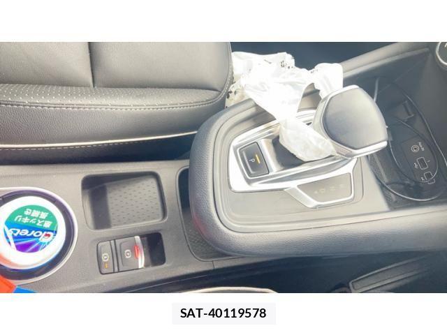 Renault CAPTUR 2021-10 8881846-9