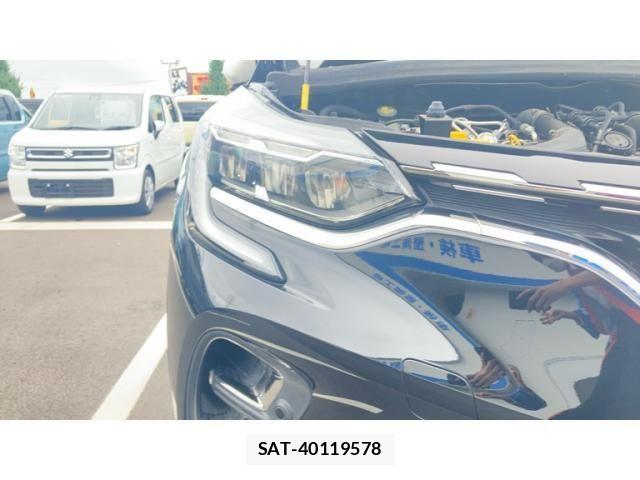 Renault CAPTUR 2021-10 8881846-21