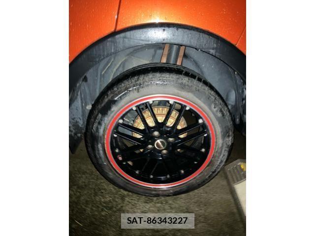 Renault CAPTUR 2017-05 8881848-7