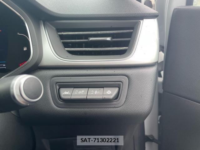 Renault CAPTUR 2022-03 8881845-15
