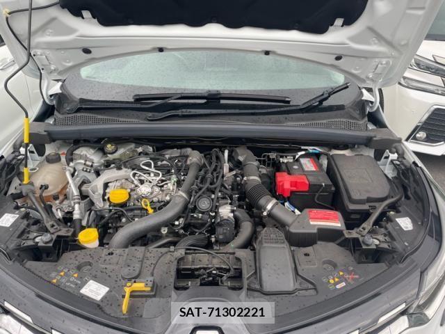 Renault CAPTUR 2022-03 8881845-3