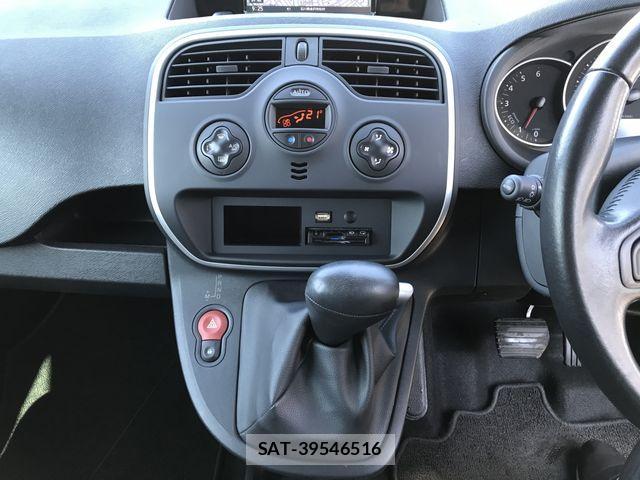 Renault KANGOO 2018-10 821779-21