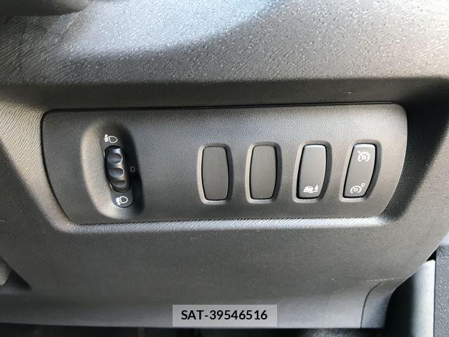 Renault KANGOO 2018-10 821779-23