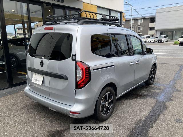 Renault KANGOO 2024-06 1224578-2