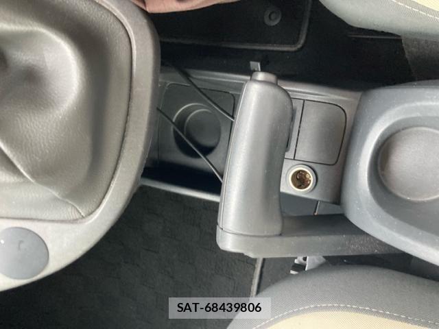 Renault KANGOO 2012-09 1289077-17