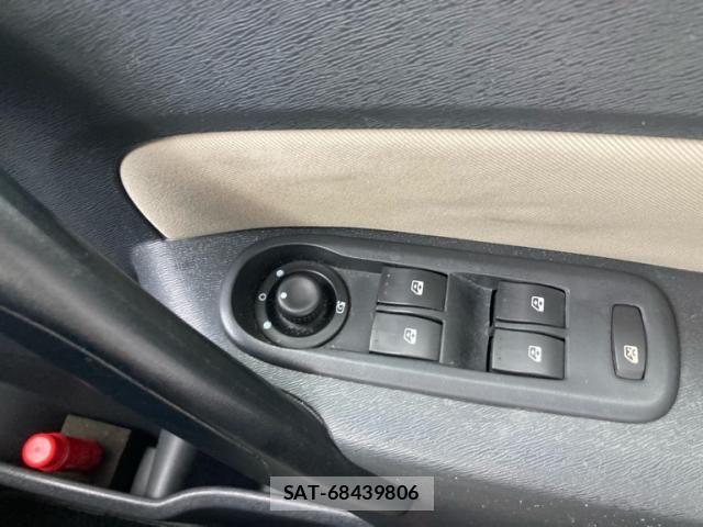 Renault KANGOO 2012-09 1289077-18