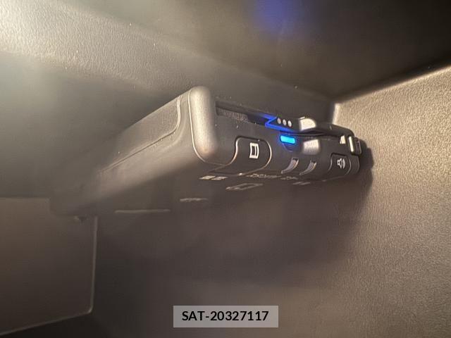 Renault KANGOO 2025-07 1422454-9