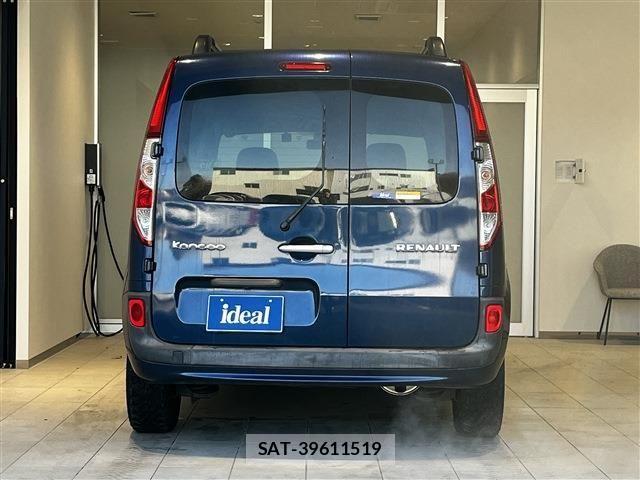 Renault KANGOO 2016-08 1828389-3