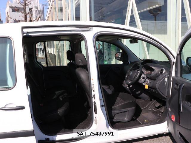 Renault KANGOO 2015-04 4243258-9