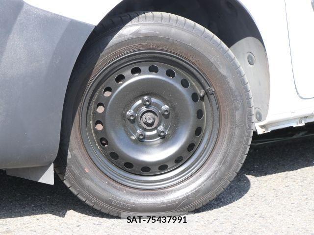 Renault KANGOO 2015-04 4243258-15
