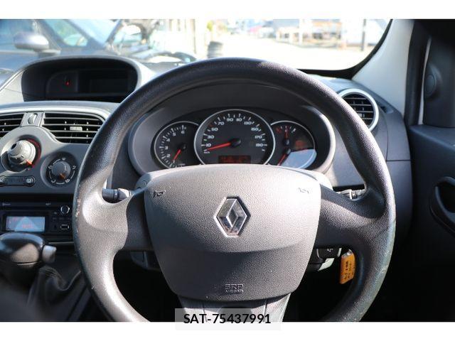 Renault KANGOO 2015-04 4243258-1