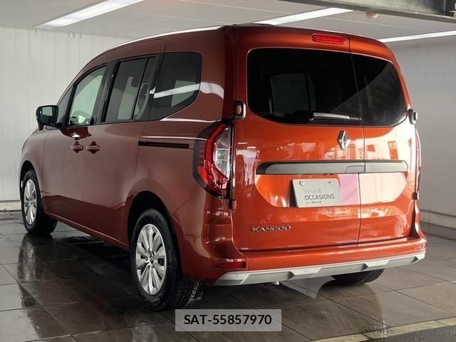 Renault KANGOO 2025-03 4330088-2
