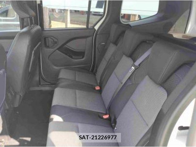 Renault KANGOO 2024-06 4372615-4
