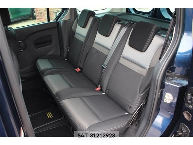 Renault KANGOO 2017-04 4330108-15