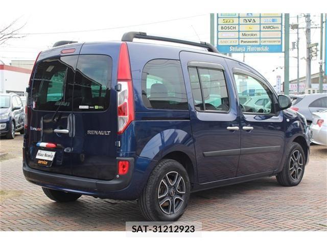 Renault KANGOO 2017-04 4330108-2