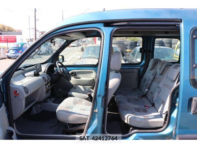 Renault KANGOO 2006-06 4640694-8