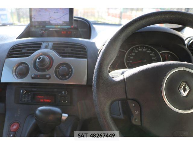 Renault KANGOO 2013-07 5876950-4