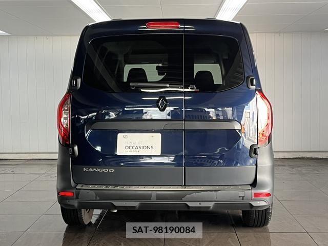 Renault KANGOO 2023-02 5876939-15