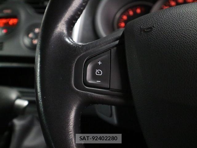 Renault KANGOO 2019-03 6816902-21