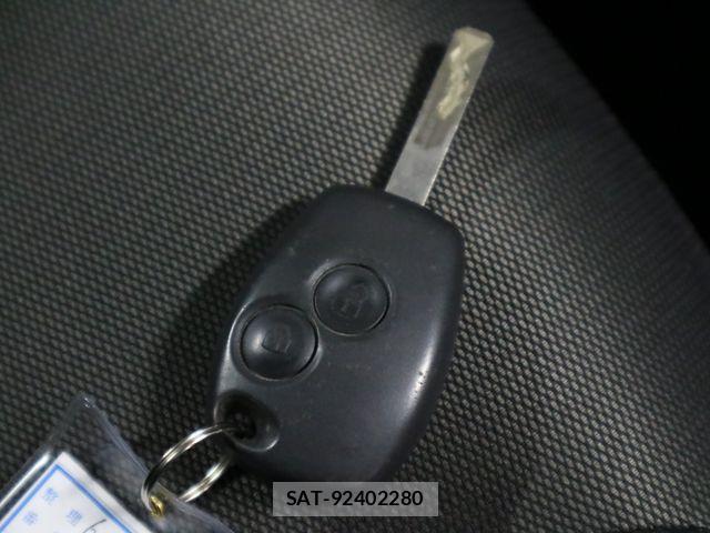 Renault KANGOO 2019-03 6816902-29
