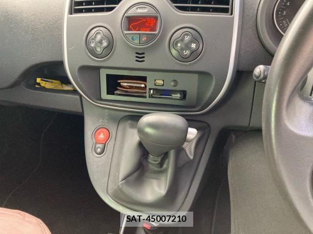 Renault KANGOO 2016-06 6911965-16