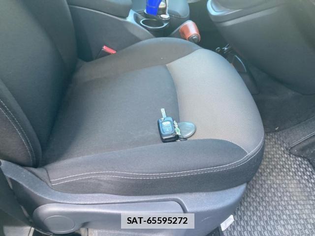 Renault KANGOO 2019-06 6911961-8