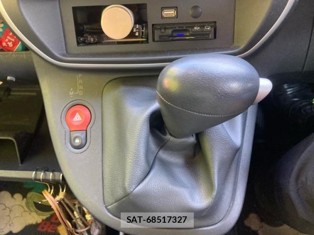 Renault KANGOO 2017-08 6911964-17