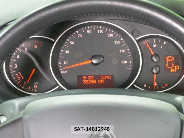 Renault KANGOO 2015-08 7060449-10