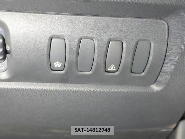 Renault KANGOO 2015-08 7060449-16