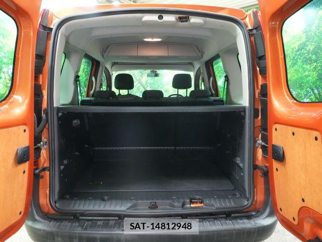 Renault KANGOO 2015-08 7060449-25