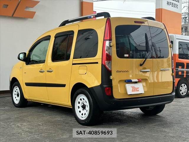 Renault KANGOO 2021-09 7359591-12
