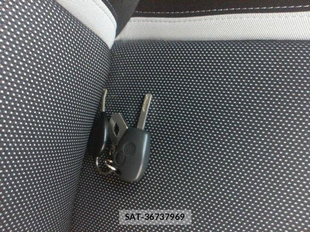 Renault KANGOO 2015-07 7393858-4