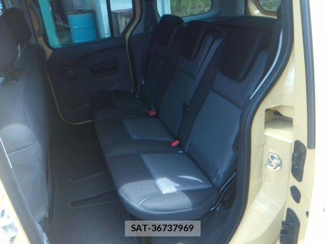 Renault KANGOO 2015-07 7393858-8