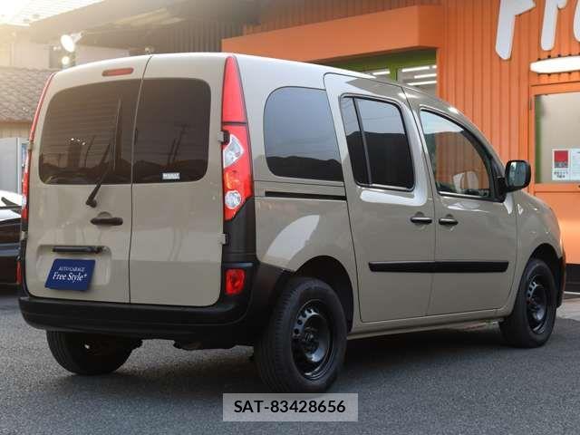 Renault KANGOO 2011-02 7457300-4