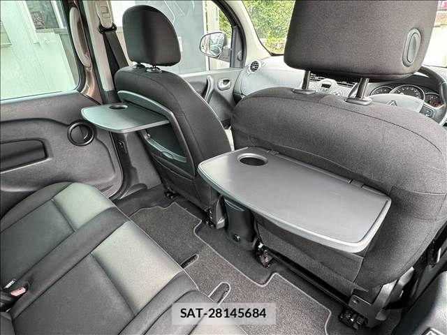 Renault KANGOO 2017-06 7619549-12