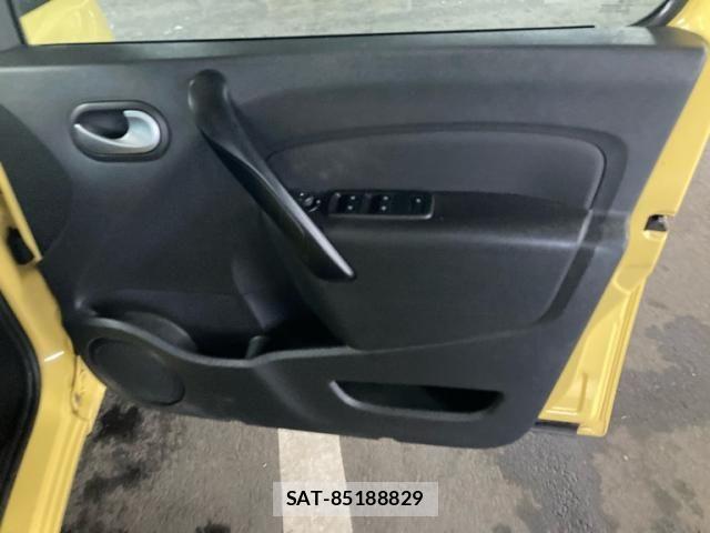 Renault KANGOO 2018-02 7619550-13