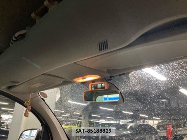 Renault KANGOO 2018-02 7619550-15