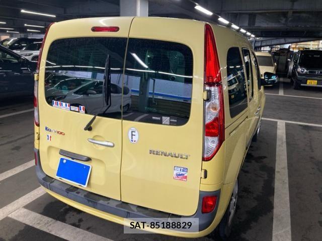 Renault KANGOO 2018-02 7619550-3