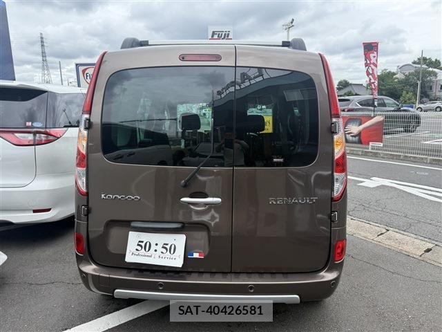 Renault KANGOO 2019-06 7727885-10