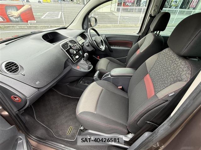 Renault KANGOO 2019-06 7727885-16