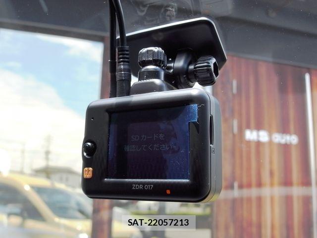 Renault KANGOO 2024-06 7963561-12