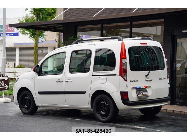 Renault KANGOO 2017-07 8037917-18