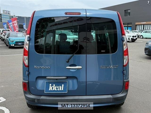 Renault KANGOO 2020-09 8209860-5