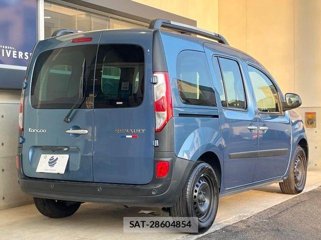 Renault KANGOO 2021-11 8209859-17